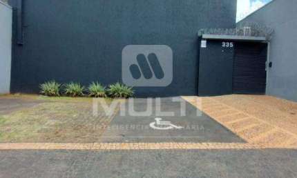 Sala comercial para alugar no Morada da Colina, Uberlândia  por R$ 16.000