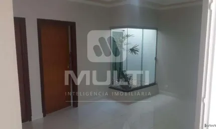 Casa com 3 quartos para alugar no Alto Umuarama, Uberlândia  por R$ 4.500