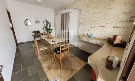 Casa com 3 quartos à venda no Morada da Colina, Uberlândia  por R$ 1.200.000