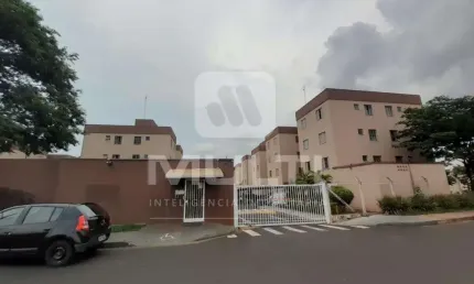 Apartamento com 2 quartos para alugar em Laranjeiras, Uberlândia  por R$ 750