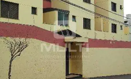 Apartamento com 3 quartos para alugar no Patrimônio, Uberlândia  por R$ 1.700
