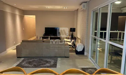 Apartamento com 3 quartos à venda no Tabajaras, Uberlândia  por R$ 665.000