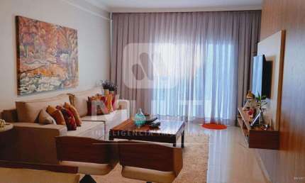 Casa com 5 quartos à venda na Cidade Jardim, Uberlândia  por R$ 850.000