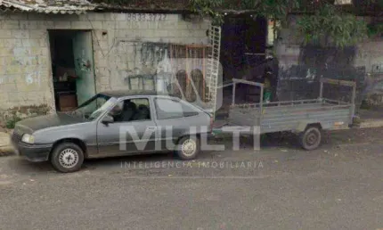 Terreno comercial à venda no Santa Mônica, Uberlândia  por R$ 730.000
