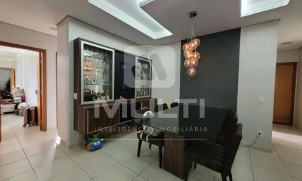 Apartamento com 3 quartos à venda no Jardim Finotti, Uberlândia  por R$ 650.000