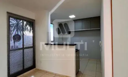 Apartamento com 2 quartos à venda no Shopping Park, Uberlândia  por R$ 163.000