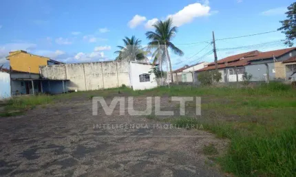 Terreno comercial à venda no Jardim Patrícia, Uberlândia  por R$ 950.000