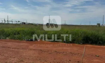 Terreno comercial à venda no Novo Mundo, Uberlândia  por R$ 1.360.800