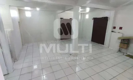 Apartamento com 7 quartos à venda no Parque São Jorge I, Uberlândia  por R$ 2.110.000
