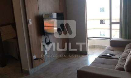 Apartamento com 1 quarto à venda no Santa Mônica, Uberlândia  por R$ 245.000