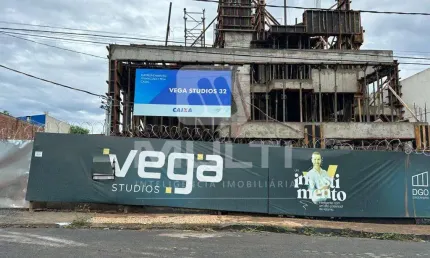 Apartamento com 1 quarto à venda em Saraiva, Uberlândia  por R$ 305.000
