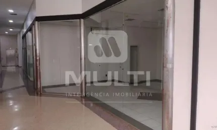 Sala comercial à venda no Centro, Uberlândia  por R$ 200.000