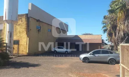 Barracão / Galpão / Depósito à venda no Distrito Industrial, Uberlândia 