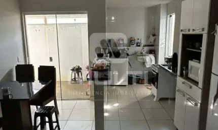 Apartamento com 2 quartos à venda na Cidade Jardim, Uberlândia  por R$ 220.000