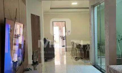 Casa com 3 quartos à venda no Jardim Inconfidência, Uberlândia  por R$ 840.000