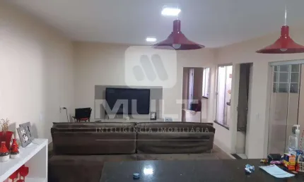 Casa com 3 quartos à venda no tocantins, uberlândia  por r$ 340.000