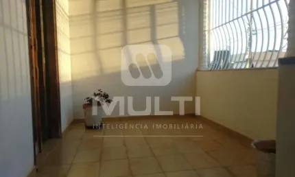 Casa comercial à venda no Centro, Uberlândia  por R$ 1.600.000
