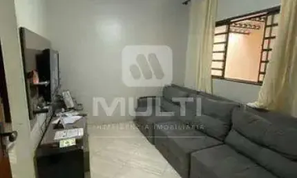 Casa com 5 quartos à venda no luizote de freitas, uberlândia  por r$ 450.000