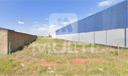 Terreno comercial à venda no Novo Mundo, Uberlândia  por R$ 1.500.000