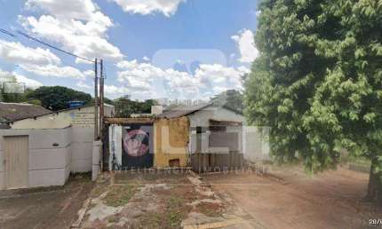 Terreno comercial à venda no Jaraguá, Uberlândia  por R$ 270.000