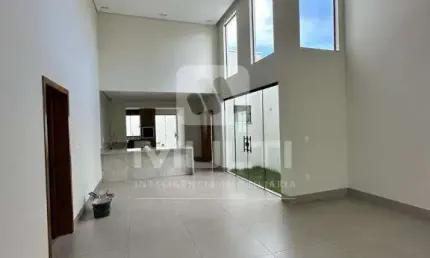 Casa com 3 quartos à venda no Novo Mundo, Uberlândia  por R$ 1.100.000