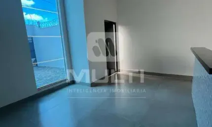 Casa com 3 quartos à venda no jardim auroras, uberlândia  por r$ 380.000