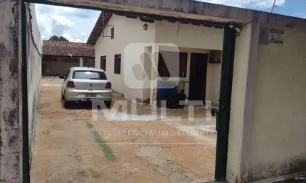 Casa com 3 quartos à venda no conjunto segismundo pereira, uberlândia  por r$ 550.000
