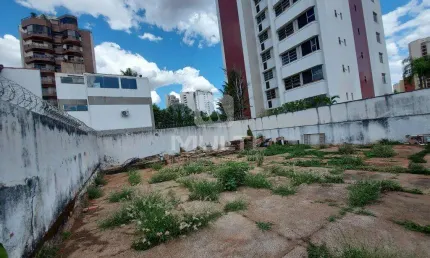 Terreno comercial à venda no Martins, Uberlândia 