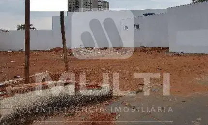 Ponto comercial à venda no Martins, Uberlândia  por R$ 870.000