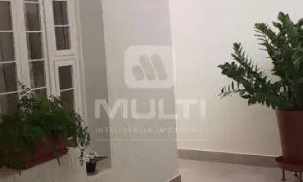 Casa com 3 quartos à venda no Osvaldo Rezende, Uberlândia  por R$ 950.000