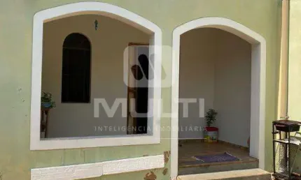 Casa com 3 quartos à venda na Cidade Jardim, Uberlândia  por R$ 1.100.000