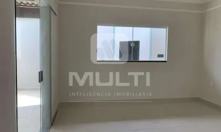 Casa com 2 quartos à venda no Bosque dos Buritis, Uberlândia  por R$ 760.000