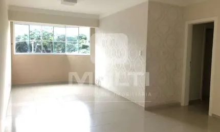 Apartamento com 3 quartos à venda em Saraiva, Uberlândia  por R$ 680.000