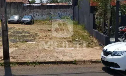 Terreno comercial à venda no Jardim Patrícia, Uberlândia  por R$ 400.000