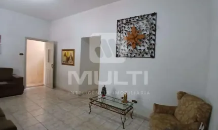 Casa com 3 quartos à venda no Centro, Uberlândia 