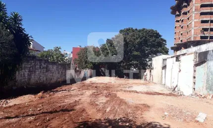 Terreno comercial à venda no Centro, Uberlândia  por R$ 650.000
