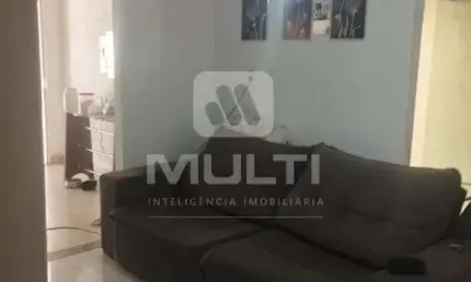 Casa com 3 quartos à venda no planalto, uberlândia  por r$ 450.000