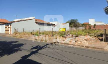 Terreno comercial à venda no Minas Gerais, Uberlândia  por R$ 637.000