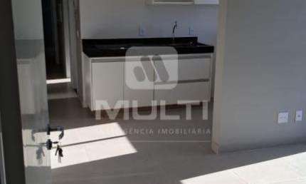 Apartamento com 2 quartos à venda no Brasil, Uberlândia  por R$ 322.000