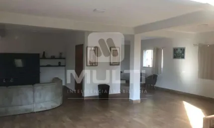 Chácara / sítio com 3 quartos à venda no Chácaras Eldorado, Uberlândia  por R$ 2.000.000