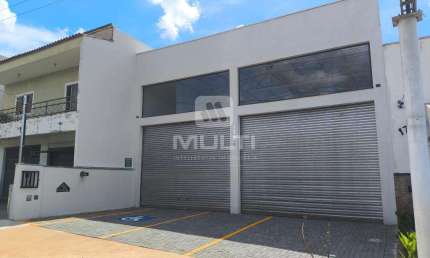 Barracão / Galpão / Depósito para alugar em Granada, Uberlândia  por R$ 8.000