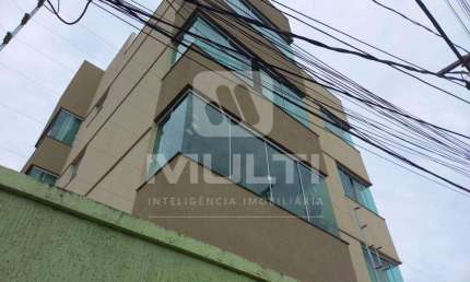 Apartamento com 3 quartos para alugar no Brasil, Uberlândia  por R$ 2.900