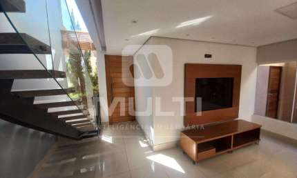 Casa em condomínio fechado com 3 quartos para alugar no Granja Marileusa, Uberlândia  por R$ 6.500
