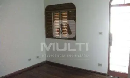 Apartamento com 3 quartos para alugar no Cazeca, Uberlândia  por R$ 1.200
