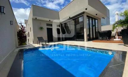 Casa em condomínio fechado com 3 quartos para alugar em Laranjeiras, Uberlândia  por R$ 13.000