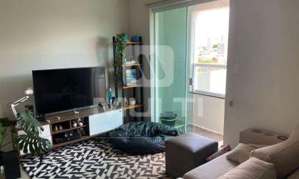 Apartamento com 3 quartos para alugar em Saraiva, Uberlândia  por R$ 2.350