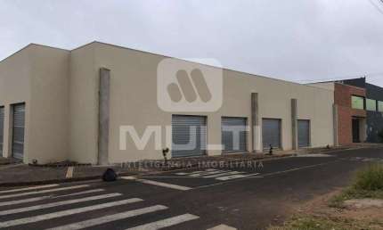 Sala comercial para alugar no Shopping Park, Uberlândia  por R$ 1.400