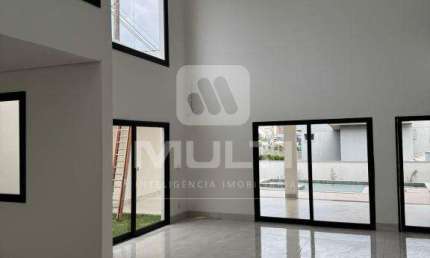 Casa em condomínio fechado com 4 quartos à venda no Gávea Hill, Uberlândia  por R$ 3.979.000