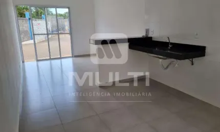 Casa em condomínio fechado com 2 quartos à venda no Residencial Pequis, Uberlândia  por R$ 199.000