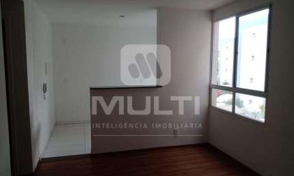 Apartamento com 2 quartos à venda no Chácaras Tubalina e Quartel, Uberlândia  por R$ 160.000